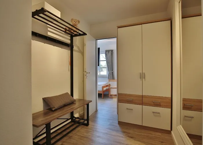 Am Rosenhain 6 Am Rosenhain 6 4